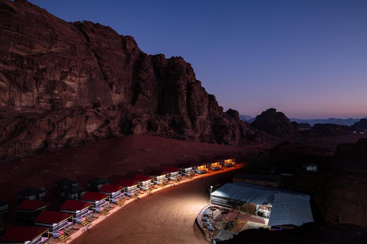 Hotel Rainbow Camp Wadi Rum Exteriér fotografie