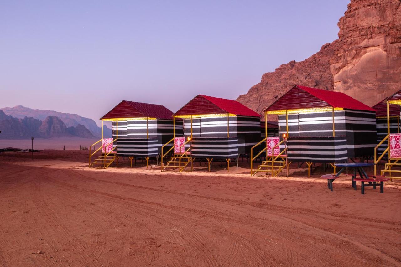 Hotel Rainbow Camp Wadi Rum Exteriér fotografie